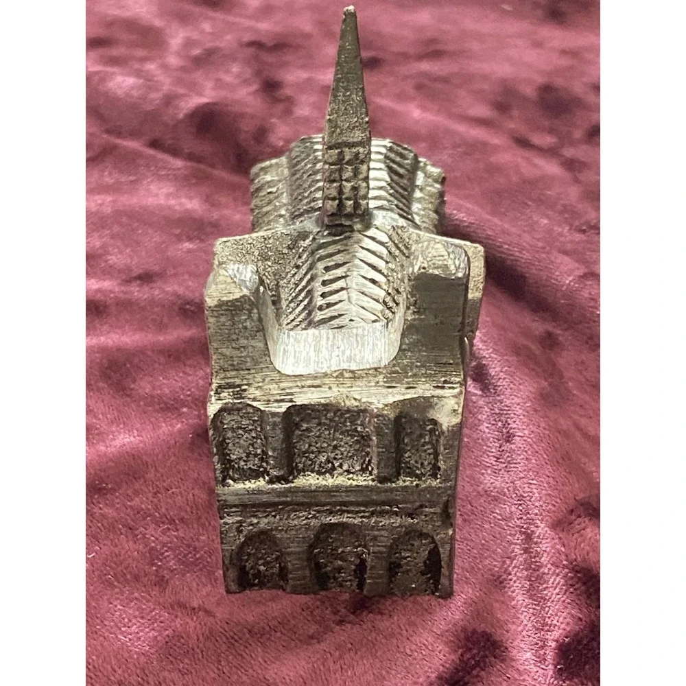 Pottery Barn ~ London City Set ~ Miniature Die Cast Metal Landmarks & Vehicle